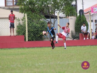 
<a style='margin-left: 5px;' class='btn btn-xs btn-social btn-facebook' href='https://www.facebook.com/sharer/sharer.php?u=https://www.boladovale.com.br/imgs/800-800-90/conteudo/fotos/1554/img1588.jpg' rel='popup' data-width='500' data-height='400'><i class='fa fa-facebook'></i>Compartilhar <span class='hidden-xs'>no Facebook</span>
</a> 
<a class='btn btn-default btn-xs' target='_blank' href='imgs/800-800-90/conteudo/fotos/1554/img1588.jpg'>
<span class='glyphicon glyphicon-cloud-download'></span> Salvar
</a> 
<span></span>
