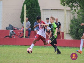 
<a style='margin-left: 5px;' class='btn btn-xs btn-social btn-facebook' href='https://www.facebook.com/sharer/sharer.php?u=https://www.boladovale.com.br/imgs/800-800-90/conteudo/fotos/1555/img1704.jpg' rel='popup' data-width='500' data-height='400'><i class='fa fa-facebook'></i>Compartilhar <span class='hidden-xs'>no Facebook</span>
</a> 
<a class='btn btn-default btn-xs' target='_blank' href='imgs/800-800-90/conteudo/fotos/1555/img1704.jpg'>
<span class='glyphicon glyphicon-cloud-download'></span> Salvar
</a> 
<span></span>