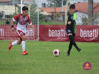 
<a style='margin-left: 5px;' class='btn btn-xs btn-social btn-facebook' href='https://www.facebook.com/sharer/sharer.php?u=https://www.boladovale.com.br/imgs/800-800-90/conteudo/fotos/1555/img1711.jpg' rel='popup' data-width='500' data-height='400'><i class='fa fa-facebook'></i>Compartilhar <span class='hidden-xs'>no Facebook</span>
</a> 
<a class='btn btn-default btn-xs' target='_blank' href='imgs/800-800-90/conteudo/fotos/1555/img1711.jpg'>
<span class='glyphicon glyphicon-cloud-download'></span> Salvar
</a> 
<span></span>