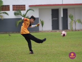 
<a style='margin-left: 5px;' class='btn btn-xs btn-social btn-facebook' href='https://www.facebook.com/sharer/sharer.php?u=https://www.boladovale.com.br/imgs/800-800-90/conteudo/fotos/1555/img1734.jpg' rel='popup' data-width='500' data-height='400'><i class='fa fa-facebook'></i>Compartilhar <span class='hidden-xs'>no Facebook</span>
</a> 
<a class='btn btn-default btn-xs' target='_blank' href='imgs/800-800-90/conteudo/fotos/1555/img1734.jpg'>
<span class='glyphicon glyphicon-cloud-download'></span> Salvar
</a> 
<span></span>