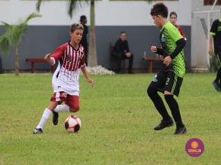 
<a style='margin-left: 5px;' class='btn btn-xs btn-social btn-facebook' href='https://www.facebook.com/sharer/sharer.php?u=https://www.boladovale.com.br/imgs/800-800-90/conteudo/fotos/1555/img1750.jpg' rel='popup' data-width='500' data-height='400'><i class='fa fa-facebook'></i>Compartilhar <span class='hidden-xs'>no Facebook</span>
</a> 
<a class='btn btn-default btn-xs' target='_blank' href='imgs/800-800-90/conteudo/fotos/1555/img1750.jpg'>
<span class='glyphicon glyphicon-cloud-download'></span> Salvar
</a> 
<span></span>