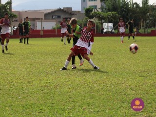 
<a style='margin-left: 5px;' class='btn btn-xs btn-social btn-facebook' href='https://www.facebook.com/sharer/sharer.php?u=https://www.boladovale.com.br/imgs/800-800-90/conteudo/fotos/1555/img1768.jpg' rel='popup' data-width='500' data-height='400'><i class='fa fa-facebook'></i>Compartilhar <span class='hidden-xs'>no Facebook</span>
</a> 
<a class='btn btn-default btn-xs' target='_blank' href='imgs/800-800-90/conteudo/fotos/1555/img1768.jpg'>
<span class='glyphicon glyphicon-cloud-download'></span> Salvar
</a> 
<span></span>