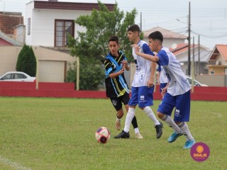 
<a style='margin-left: 5px;' class='btn btn-xs btn-social btn-facebook' href='https://www.facebook.com/sharer/sharer.php?u=https://www.boladovale.com.br/imgs/800-800-90/conteudo/fotos/1555/img1778.jpg' rel='popup' data-width='500' data-height='400'><i class='fa fa-facebook'></i>Compartilhar <span class='hidden-xs'>no Facebook</span>
</a> 
<a class='btn btn-default btn-xs' target='_blank' href='imgs/800-800-90/conteudo/fotos/1555/img1778.jpg'>
<span class='glyphicon glyphicon-cloud-download'></span> Salvar
</a> 
<span></span>