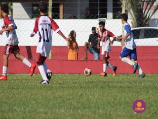 
<a style='margin-left: 5px;' class='btn btn-xs btn-social btn-facebook' href='https://www.facebook.com/sharer/sharer.php?u=https://www.boladovale.com.br/imgs/800-800-90/conteudo/fotos/1555/img1828.jpg' rel='popup' data-width='500' data-height='400'><i class='fa fa-facebook'></i>Compartilhar <span class='hidden-xs'>no Facebook</span>
</a> 
<a class='btn btn-default btn-xs' target='_blank' href='imgs/800-800-90/conteudo/fotos/1555/img1828.jpg'>
<span class='glyphicon glyphicon-cloud-download'></span> Salvar
</a> 
<span></span>