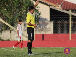 
<a style='margin-left: 5px;' class='btn btn-xs btn-social btn-facebook' href='https://www.facebook.com/sharer/sharer.php?u=https://www.boladovale.com.br/imgs/800-800-90/conteudo/fotos/1555/img1868.jpg' rel='popup' data-width='500' data-height='400'><i class='fa fa-facebook'></i>Compartilhar <span class='hidden-xs'>no Facebook</span>
</a> 
<a class='btn btn-default btn-xs' target='_blank' href='imgs/800-800-90/conteudo/fotos/1555/img1868.jpg'>
<span class='glyphicon glyphicon-cloud-download'></span> Salvar
</a> 
<span></span>