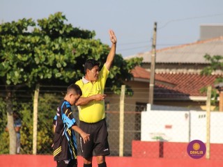 
<a style='margin-left: 5px;' class='btn btn-xs btn-social btn-facebook' href='https://www.facebook.com/sharer/sharer.php?u=https://www.boladovale.com.br/imgs/800-800-90/conteudo/fotos/1555/img1875.jpg' rel='popup' data-width='500' data-height='400'><i class='fa fa-facebook'></i>Compartilhar <span class='hidden-xs'>no Facebook</span>
</a> 
<a class='btn btn-default btn-xs' target='_blank' href='imgs/800-800-90/conteudo/fotos/1555/img1875.jpg'>
<span class='glyphicon glyphicon-cloud-download'></span> Salvar
</a> 
<span></span>