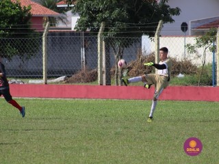 
<a style='margin-left: 5px;' class='btn btn-xs btn-social btn-facebook' href='https://www.facebook.com/sharer/sharer.php?u=https://www.boladovale.com.br/imgs/800-800-90/conteudo/fotos/1556/img1918.jpg' rel='popup' data-width='500' data-height='400'><i class='fa fa-facebook'></i>Compartilhar <span class='hidden-xs'>no Facebook</span>
</a> 
<a class='btn btn-default btn-xs' target='_blank' href='imgs/800-800-90/conteudo/fotos/1556/img1918.jpg'>
<span class='glyphicon glyphicon-cloud-download'></span> Salvar
</a> 
<span></span>