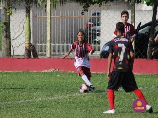 
<a style='margin-left: 5px;' class='btn btn-xs btn-social btn-facebook' href='https://www.facebook.com/sharer/sharer.php?u=https://www.boladovale.com.br/imgs/800-800-90/conteudo/fotos/1556/img1921.jpg' rel='popup' data-width='500' data-height='400'><i class='fa fa-facebook'></i>Compartilhar <span class='hidden-xs'>no Facebook</span>
</a> 
<a class='btn btn-default btn-xs' target='_blank' href='imgs/800-800-90/conteudo/fotos/1556/img1921.jpg'>
<span class='glyphicon glyphicon-cloud-download'></span> Salvar
</a> 
<span></span>