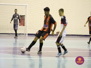 
<a style='margin-left: 5px;' class='btn btn-xs btn-social btn-facebook' href='https://www.facebook.com/sharer/sharer.php?u=https://www.boladovale.com.br/imgs/800-800-90/conteudo/fotos/1558/img2109.jpg' rel='popup' data-width='500' data-height='400'><i class='fa fa-facebook'></i>Compartilhar <span class='hidden-xs'>no Facebook</span>
</a> 
<a class='btn btn-default btn-xs' target='_blank' href='imgs/800-800-90/conteudo/fotos/1558/img2109.jpg'>
<span class='glyphicon glyphicon-cloud-download'></span> Salvar
</a> 
<span></span>