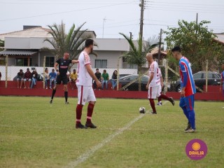 
<a style='margin-left: 5px;' class='btn btn-xs btn-social btn-facebook' href='https://www.facebook.com/sharer/sharer.php?u=https://www.boladovale.com.br/imgs/800-800-90/conteudo/fotos/1559/img2432.jpg' rel='popup' data-width='500' data-height='400'><i class='fa fa-facebook'></i>Compartilhar <span class='hidden-xs'>no Facebook</span>
</a> 
<a class='btn btn-default btn-xs' target='_blank' href='imgs/800-800-90/conteudo/fotos/1559/img2432.jpg'>
<span class='glyphicon glyphicon-cloud-download'></span> Salvar
</a> 
<span></span>