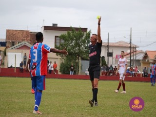 
<a style='margin-left: 5px;' class='btn btn-xs btn-social btn-facebook' href='https://www.facebook.com/sharer/sharer.php?u=https://www.boladovale.com.br/imgs/800-800-90/conteudo/fotos/1559/img2461.jpg' rel='popup' data-width='500' data-height='400'><i class='fa fa-facebook'></i>Compartilhar <span class='hidden-xs'>no Facebook</span>
</a> 
<a class='btn btn-default btn-xs' target='_blank' href='imgs/800-800-90/conteudo/fotos/1559/img2461.jpg'>
<span class='glyphicon glyphicon-cloud-download'></span> Salvar
</a> 
<span></span>