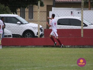 
<a style='margin-left: 5px;' class='btn btn-xs btn-social btn-facebook' href='https://www.facebook.com/sharer/sharer.php?u=https://www.boladovale.com.br/imgs/800-800-90/conteudo/fotos/1559/img2479.jpg' rel='popup' data-width='500' data-height='400'><i class='fa fa-facebook'></i>Compartilhar <span class='hidden-xs'>no Facebook</span>
</a> 
<a class='btn btn-default btn-xs' target='_blank' href='imgs/800-800-90/conteudo/fotos/1559/img2479.jpg'>
<span class='glyphicon glyphicon-cloud-download'></span> Salvar
</a> 
<span></span>