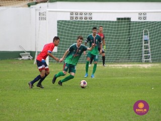 
<a style='margin-left: 5px;' class='btn btn-xs btn-social btn-facebook' href='https://www.facebook.com/sharer/sharer.php?u=https://www.boladovale.com.br/imgs/800-800-90/conteudo/fotos/1560/img8015.jpg' rel='popup' data-width='500' data-height='400'><i class='fa fa-facebook'></i>Compartilhar <span class='hidden-xs'>no Facebook</span>
</a> 
<a class='btn btn-default btn-xs' target='_blank' href='imgs/800-800-90/conteudo/fotos/1560/img8015.jpg'>
<span class='glyphicon glyphicon-cloud-download'></span> Salvar
</a> 
<span></span>