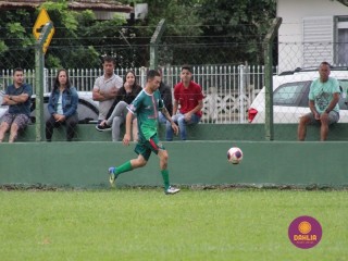 
<a style='margin-left: 5px;' class='btn btn-xs btn-social btn-facebook' href='https://www.facebook.com/sharer/sharer.php?u=https://www.boladovale.com.br/imgs/800-800-90/conteudo/fotos/1560/img8040.jpg' rel='popup' data-width='500' data-height='400'><i class='fa fa-facebook'></i>Compartilhar <span class='hidden-xs'>no Facebook</span>
</a> 
<a class='btn btn-default btn-xs' target='_blank' href='imgs/800-800-90/conteudo/fotos/1560/img8040.jpg'>
<span class='glyphicon glyphicon-cloud-download'></span> Salvar
</a> 
<span></span>