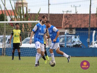 
<a style='margin-left: 5px;' class='btn btn-xs btn-social btn-facebook' href='https://www.facebook.com/sharer/sharer.php?u=https://www.boladovale.com.br/imgs/800-800-90/conteudo/fotos/1561/img2500.jpg' rel='popup' data-width='500' data-height='400'><i class='fa fa-facebook'></i>Compartilhar <span class='hidden-xs'>no Facebook</span>
</a> 
<a class='btn btn-default btn-xs' target='_blank' href='imgs/800-800-90/conteudo/fotos/1561/img2500.jpg'>
<span class='glyphicon glyphicon-cloud-download'></span> Salvar
</a> 
<span></span>