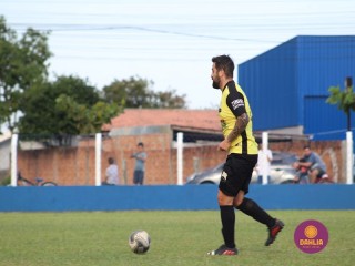 
<a style='margin-left: 5px;' class='btn btn-xs btn-social btn-facebook' href='https://www.facebook.com/sharer/sharer.php?u=https://www.boladovale.com.br/imgs/800-800-90/conteudo/fotos/1561/img2515.jpg' rel='popup' data-width='500' data-height='400'><i class='fa fa-facebook'></i>Compartilhar <span class='hidden-xs'>no Facebook</span>
</a> 
<a class='btn btn-default btn-xs' target='_blank' href='imgs/800-800-90/conteudo/fotos/1561/img2515.jpg'>
<span class='glyphicon glyphicon-cloud-download'></span> Salvar
</a> 
<span></span>