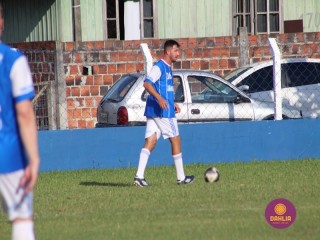 
<a style='margin-left: 5px;' class='btn btn-xs btn-social btn-facebook' href='https://www.facebook.com/sharer/sharer.php?u=https://www.boladovale.com.br/imgs/800-800-90/conteudo/fotos/1561/img2535.jpg' rel='popup' data-width='500' data-height='400'><i class='fa fa-facebook'></i>Compartilhar <span class='hidden-xs'>no Facebook</span>
</a> 
<a class='btn btn-default btn-xs' target='_blank' href='imgs/800-800-90/conteudo/fotos/1561/img2535.jpg'>
<span class='glyphicon glyphicon-cloud-download'></span> Salvar
</a> 
<span></span>