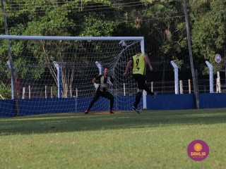 
<a style='margin-left: 5px;' class='btn btn-xs btn-social btn-facebook' href='https://www.facebook.com/sharer/sharer.php?u=https://www.boladovale.com.br/imgs/800-800-90/conteudo/fotos/1561/img2542.jpg' rel='popup' data-width='500' data-height='400'><i class='fa fa-facebook'></i>Compartilhar <span class='hidden-xs'>no Facebook</span>
</a> 
<a class='btn btn-default btn-xs' target='_blank' href='imgs/800-800-90/conteudo/fotos/1561/img2542.jpg'>
<span class='glyphicon glyphicon-cloud-download'></span> Salvar
</a> 
<span></span>