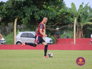 
<a style='margin-left: 5px;' class='btn btn-xs btn-social btn-facebook' href='https://www.facebook.com/sharer/sharer.php?u=https://www.boladovale.com.br/imgs/800-800-90/conteudo/fotos/1562/img2626.jpg' rel='popup' data-width='500' data-height='400'><i class='fa fa-facebook'></i>Compartilhar <span class='hidden-xs'>no Facebook</span>
</a> 
<a class='btn btn-default btn-xs' target='_blank' href='imgs/800-800-90/conteudo/fotos/1562/img2626.jpg'>
<span class='glyphicon glyphicon-cloud-download'></span> Salvar
</a> 
<span></span>