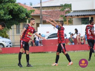 
<a style='margin-left: 5px;' class='btn btn-xs btn-social btn-facebook' href='https://www.facebook.com/sharer/sharer.php?u=https://www.boladovale.com.br/imgs/800-800-90/conteudo/fotos/1562/img2648.jpg' rel='popup' data-width='500' data-height='400'><i class='fa fa-facebook'></i>Compartilhar <span class='hidden-xs'>no Facebook</span>
</a> 
<a class='btn btn-default btn-xs' target='_blank' href='imgs/800-800-90/conteudo/fotos/1562/img2648.jpg'>
<span class='glyphicon glyphicon-cloud-download'></span> Salvar
</a> 
<span></span>