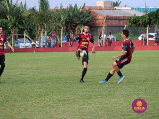 
<a style='margin-left: 5px;' class='btn btn-xs btn-social btn-facebook' href='https://www.facebook.com/sharer/sharer.php?u=https://www.boladovale.com.br/imgs/800-800-90/conteudo/fotos/1562/img2660.jpg' rel='popup' data-width='500' data-height='400'><i class='fa fa-facebook'></i>Compartilhar <span class='hidden-xs'>no Facebook</span>
</a> 
<a class='btn btn-default btn-xs' target='_blank' href='imgs/800-800-90/conteudo/fotos/1562/img2660.jpg'>
<span class='glyphicon glyphicon-cloud-download'></span> Salvar
</a> 
<span></span>