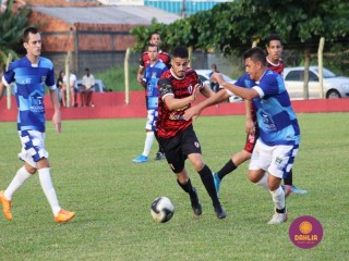 
<a style='margin-left: 5px;' class='btn btn-xs btn-social btn-facebook' href='https://www.facebook.com/sharer/sharer.php?u=https://www.boladovale.com.br/imgs/800-800-90/conteudo/fotos/1562/img2661.jpg' rel='popup' data-width='500' data-height='400'><i class='fa fa-facebook'></i>Compartilhar <span class='hidden-xs'>no Facebook</span>
</a> 
<a class='btn btn-default btn-xs' target='_blank' href='imgs/800-800-90/conteudo/fotos/1562/img2661.jpg'>
<span class='glyphicon glyphicon-cloud-download'></span> Salvar
</a> 
<span></span>
