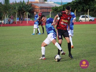 
<a style='margin-left: 5px;' class='btn btn-xs btn-social btn-facebook' href='https://www.facebook.com/sharer/sharer.php?u=https://www.boladovale.com.br/imgs/800-800-90/conteudo/fotos/1562/img2662.jpg' rel='popup' data-width='500' data-height='400'><i class='fa fa-facebook'></i>Compartilhar <span class='hidden-xs'>no Facebook</span>
</a> 
<a class='btn btn-default btn-xs' target='_blank' href='imgs/800-800-90/conteudo/fotos/1562/img2662.jpg'>
<span class='glyphicon glyphicon-cloud-download'></span> Salvar
</a> 
<span></span>