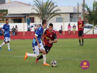 
<a style='margin-left: 5px;' class='btn btn-xs btn-social btn-facebook' href='https://www.facebook.com/sharer/sharer.php?u=https://www.boladovale.com.br/imgs/800-800-90/conteudo/fotos/1562/img2663.jpg' rel='popup' data-width='500' data-height='400'><i class='fa fa-facebook'></i>Compartilhar <span class='hidden-xs'>no Facebook</span>
</a> 
<a class='btn btn-default btn-xs' target='_blank' href='imgs/800-800-90/conteudo/fotos/1562/img2663.jpg'>
<span class='glyphicon glyphicon-cloud-download'></span> Salvar
</a> 
<span></span>