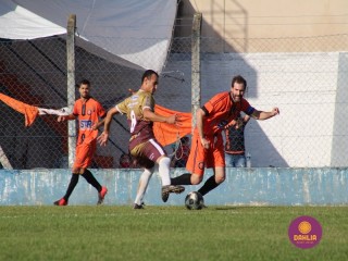 
<a style='margin-left: 5px;' class='btn btn-xs btn-social btn-facebook' href='https://www.facebook.com/sharer/sharer.php?u=https://www.boladovale.com.br/imgs/800-800-90/conteudo/fotos/1563/img8065.jpg' rel='popup' data-width='500' data-height='400'><i class='fa fa-facebook'></i>Compartilhar <span class='hidden-xs'>no Facebook</span>
</a> 
<a class='btn btn-default btn-xs' target='_blank' href='imgs/800-800-90/conteudo/fotos/1563/img8065.jpg'>
<span class='glyphicon glyphicon-cloud-download'></span> Salvar
</a> 
<span></span>