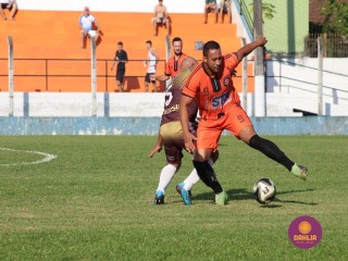 
<a style='margin-left: 5px;' class='btn btn-xs btn-social btn-facebook' href='https://www.facebook.com/sharer/sharer.php?u=https://www.boladovale.com.br/imgs/800-800-90/conteudo/fotos/1563/img8070.jpg' rel='popup' data-width='500' data-height='400'><i class='fa fa-facebook'></i>Compartilhar <span class='hidden-xs'>no Facebook</span>
</a> 
<a class='btn btn-default btn-xs' target='_blank' href='imgs/800-800-90/conteudo/fotos/1563/img8070.jpg'>
<span class='glyphicon glyphicon-cloud-download'></span> Salvar
</a> 
<span></span>