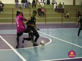 
<a style='margin-left: 5px;' class='btn btn-xs btn-social btn-facebook' href='https://www.facebook.com/sharer/sharer.php?u=https://www.boladovale.com.br/imgs/800-800-90/conteudo/fotos/1564/img2759.jpg' rel='popup' data-width='500' data-height='400'><i class='fa fa-facebook'></i>Compartilhar <span class='hidden-xs'>no Facebook</span>
</a> 
<a class='btn btn-default btn-xs' target='_blank' href='imgs/800-800-90/conteudo/fotos/1564/img2759.jpg'>
<span class='glyphicon glyphicon-cloud-download'></span> Salvar
</a> 
<span></span>