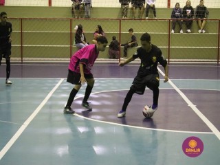 
<a style='margin-left: 5px;' class='btn btn-xs btn-social btn-facebook' href='https://www.facebook.com/sharer/sharer.php?u=https://www.boladovale.com.br/imgs/800-800-90/conteudo/fotos/1564/img2763.jpg' rel='popup' data-width='500' data-height='400'><i class='fa fa-facebook'></i>Compartilhar <span class='hidden-xs'>no Facebook</span>
</a> 
<a class='btn btn-default btn-xs' target='_blank' href='imgs/800-800-90/conteudo/fotos/1564/img2763.jpg'>
<span class='glyphicon glyphicon-cloud-download'></span> Salvar
</a> 
<span></span>