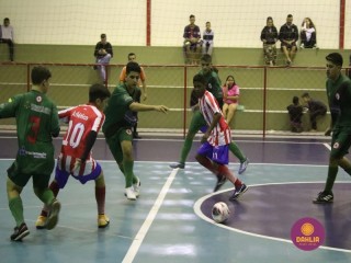 
<a style='margin-left: 5px;' class='btn btn-xs btn-social btn-facebook' href='https://www.facebook.com/sharer/sharer.php?u=https://www.boladovale.com.br/imgs/800-800-90/conteudo/fotos/1565/img2792.jpg' rel='popup' data-width='500' data-height='400'><i class='fa fa-facebook'></i>Compartilhar <span class='hidden-xs'>no Facebook</span>
</a> 
<a class='btn btn-default btn-xs' target='_blank' href='imgs/800-800-90/conteudo/fotos/1565/img2792.jpg'>
<span class='glyphicon glyphicon-cloud-download'></span> Salvar
</a> 
<span></span>