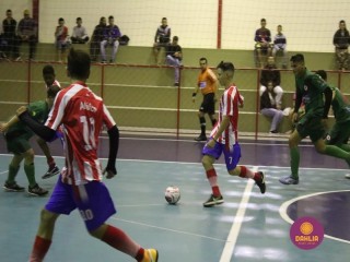 
<a style='margin-left: 5px;' class='btn btn-xs btn-social btn-facebook' href='https://www.facebook.com/sharer/sharer.php?u=https://www.boladovale.com.br/imgs/800-800-90/conteudo/fotos/1565/img2813.jpg' rel='popup' data-width='500' data-height='400'><i class='fa fa-facebook'></i>Compartilhar <span class='hidden-xs'>no Facebook</span>
</a> 
<a class='btn btn-default btn-xs' target='_blank' href='imgs/800-800-90/conteudo/fotos/1565/img2813.jpg'>
<span class='glyphicon glyphicon-cloud-download'></span> Salvar
</a> 
<span></span>