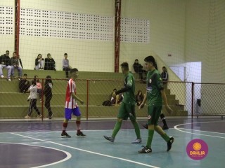 
<a style='margin-left: 5px;' class='btn btn-xs btn-social btn-facebook' href='https://www.facebook.com/sharer/sharer.php?u=https://www.boladovale.com.br/imgs/800-800-90/conteudo/fotos/1565/img2819.jpg' rel='popup' data-width='500' data-height='400'><i class='fa fa-facebook'></i>Compartilhar <span class='hidden-xs'>no Facebook</span>
</a> 
<a class='btn btn-default btn-xs' target='_blank' href='imgs/800-800-90/conteudo/fotos/1565/img2819.jpg'>
<span class='glyphicon glyphicon-cloud-download'></span> Salvar
</a> 
<span></span>