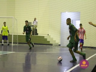 
<a style='margin-left: 5px;' class='btn btn-xs btn-social btn-facebook' href='https://www.facebook.com/sharer/sharer.php?u=https://www.boladovale.com.br/imgs/800-800-90/conteudo/fotos/1565/img2878.jpg' rel='popup' data-width='500' data-height='400'><i class='fa fa-facebook'></i>Compartilhar <span class='hidden-xs'>no Facebook</span>
</a> 
<a class='btn btn-default btn-xs' target='_blank' href='imgs/800-800-90/conteudo/fotos/1565/img2878.jpg'>
<span class='glyphicon glyphicon-cloud-download'></span> Salvar
</a> 
<span></span>