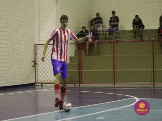 
<a style='margin-left: 5px;' class='btn btn-xs btn-social btn-facebook' href='https://www.facebook.com/sharer/sharer.php?u=https://www.boladovale.com.br/imgs/800-800-90/conteudo/fotos/1566/img2921.jpg' rel='popup' data-width='500' data-height='400'><i class='fa fa-facebook'></i>Compartilhar <span class='hidden-xs'>no Facebook</span>
</a> 
<a class='btn btn-default btn-xs' target='_blank' href='imgs/800-800-90/conteudo/fotos/1566/img2921.jpg'>
<span class='glyphicon glyphicon-cloud-download'></span> Salvar
</a> 
<span></span>