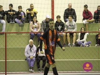 
<a style='margin-left: 5px;' class='btn btn-xs btn-social btn-facebook' href='https://www.facebook.com/sharer/sharer.php?u=https://www.boladovale.com.br/imgs/800-800-90/conteudo/fotos/1566/img2987.jpg' rel='popup' data-width='500' data-height='400'><i class='fa fa-facebook'></i>Compartilhar <span class='hidden-xs'>no Facebook</span>
</a> 
<a class='btn btn-default btn-xs' target='_blank' href='imgs/800-800-90/conteudo/fotos/1566/img2987.jpg'>
<span class='glyphicon glyphicon-cloud-download'></span> Salvar
</a> 
<span></span>