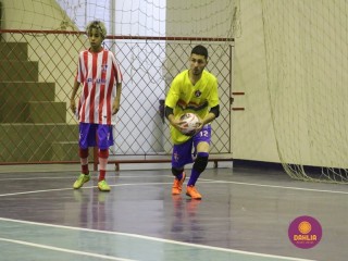 
<a style='margin-left: 5px;' class='btn btn-xs btn-social btn-facebook' href='https://www.facebook.com/sharer/sharer.php?u=https://www.boladovale.com.br/imgs/800-800-90/conteudo/fotos/1566/img3019.jpg' rel='popup' data-width='500' data-height='400'><i class='fa fa-facebook'></i>Compartilhar <span class='hidden-xs'>no Facebook</span>
</a> 
<a class='btn btn-default btn-xs' target='_blank' href='imgs/800-800-90/conteudo/fotos/1566/img3019.jpg'>
<span class='glyphicon glyphicon-cloud-download'></span> Salvar
</a> 
<span></span>