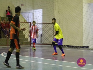 
<a style='margin-left: 5px;' class='btn btn-xs btn-social btn-facebook' href='https://www.facebook.com/sharer/sharer.php?u=https://www.boladovale.com.br/imgs/800-800-90/conteudo/fotos/1566/img3020.jpg' rel='popup' data-width='500' data-height='400'><i class='fa fa-facebook'></i>Compartilhar <span class='hidden-xs'>no Facebook</span>
</a> 
<a class='btn btn-default btn-xs' target='_blank' href='imgs/800-800-90/conteudo/fotos/1566/img3020.jpg'>
<span class='glyphicon glyphicon-cloud-download'></span> Salvar
</a> 
<span></span>