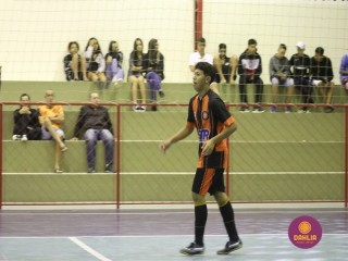 
<a style='margin-left: 5px;' class='btn btn-xs btn-social btn-facebook' href='https://www.facebook.com/sharer/sharer.php?u=https://www.boladovale.com.br/imgs/800-800-90/conteudo/fotos/1566/img3038.jpg' rel='popup' data-width='500' data-height='400'><i class='fa fa-facebook'></i>Compartilhar <span class='hidden-xs'>no Facebook</span>
</a> 
<a class='btn btn-default btn-xs' target='_blank' href='imgs/800-800-90/conteudo/fotos/1566/img3038.jpg'>
<span class='glyphicon glyphicon-cloud-download'></span> Salvar
</a> 
<span></span>