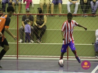 
<a style='margin-left: 5px;' class='btn btn-xs btn-social btn-facebook' href='https://www.facebook.com/sharer/sharer.php?u=https://www.boladovale.com.br/imgs/800-800-90/conteudo/fotos/1566/img3053.jpg' rel='popup' data-width='500' data-height='400'><i class='fa fa-facebook'></i>Compartilhar <span class='hidden-xs'>no Facebook</span>
</a> 
<a class='btn btn-default btn-xs' target='_blank' href='imgs/800-800-90/conteudo/fotos/1566/img3053.jpg'>
<span class='glyphicon glyphicon-cloud-download'></span> Salvar
</a> 
<span></span>