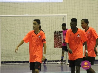 
<a style='margin-left: 5px;' class='btn btn-xs btn-social btn-facebook' href='https://www.facebook.com/sharer/sharer.php?u=https://www.boladovale.com.br/imgs/800-800-90/conteudo/fotos/1567/img3127.jpg' rel='popup' data-width='500' data-height='400'><i class='fa fa-facebook'></i>Compartilhar <span class='hidden-xs'>no Facebook</span>
</a> 
<a class='btn btn-default btn-xs' target='_blank' href='imgs/800-800-90/conteudo/fotos/1567/img3127.jpg'>
<span class='glyphicon glyphicon-cloud-download'></span> Salvar
</a> 
<span></span>