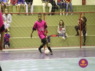 
<a style='margin-left: 5px;' class='btn btn-xs btn-social btn-facebook' href='https://www.facebook.com/sharer/sharer.php?u=https://www.boladovale.com.br/imgs/800-800-90/conteudo/fotos/1567/img3172.jpg' rel='popup' data-width='500' data-height='400'><i class='fa fa-facebook'></i>Compartilhar <span class='hidden-xs'>no Facebook</span>
</a> 
<a class='btn btn-default btn-xs' target='_blank' href='imgs/800-800-90/conteudo/fotos/1567/img3172.jpg'>
<span class='glyphicon glyphicon-cloud-download'></span> Salvar
</a> 
<span></span>