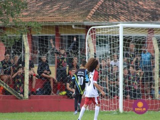 
<a style='margin-left: 5px;' class='btn btn-xs btn-social btn-facebook' href='https://www.facebook.com/sharer/sharer.php?u=https://www.boladovale.com.br/imgs/800-800-90/conteudo/fotos/1568/img3246.jpg' rel='popup' data-width='500' data-height='400'><i class='fa fa-facebook'></i>Compartilhar <span class='hidden-xs'>no Facebook</span>
</a> 
<a class='btn btn-default btn-xs' target='_blank' href='imgs/800-800-90/conteudo/fotos/1568/img3246.jpg'>
<span class='glyphicon glyphicon-cloud-download'></span> Salvar
</a> 
<span></span>