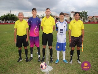 
<a style='margin-left: 5px;' class='btn btn-xs btn-social btn-facebook' href='https://www.facebook.com/sharer/sharer.php?u=https://www.boladovale.com.br/imgs/800-800-90/conteudo/fotos/1570/img3332.jpg' rel='popup' data-width='500' data-height='400'><i class='fa fa-facebook'></i>Compartilhar <span class='hidden-xs'>no Facebook</span>
</a> 
<a class='btn btn-default btn-xs' target='_blank' href='imgs/800-800-90/conteudo/fotos/1570/img3332.jpg'>
<span class='glyphicon glyphicon-cloud-download'></span> Salvar
</a> 
<span></span>