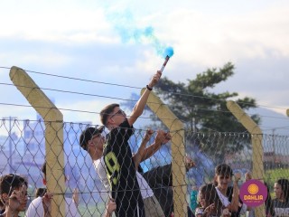 
<a style='margin-left: 5px;' class='btn btn-xs btn-social btn-facebook' href='https://www.facebook.com/sharer/sharer.php?u=https://www.boladovale.com.br/imgs/800-800-90/conteudo/fotos/1570/img3414.jpg' rel='popup' data-width='500' data-height='400'><i class='fa fa-facebook'></i>Compartilhar <span class='hidden-xs'>no Facebook</span>
</a> 
<a class='btn btn-default btn-xs' target='_blank' href='imgs/800-800-90/conteudo/fotos/1570/img3414.jpg'>
<span class='glyphicon glyphicon-cloud-download'></span> Salvar
</a> 
<span></span>