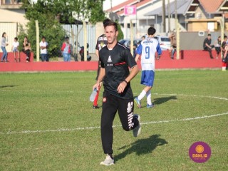 
<a style='margin-left: 5px;' class='btn btn-xs btn-social btn-facebook' href='https://www.facebook.com/sharer/sharer.php?u=https://www.boladovale.com.br/imgs/800-800-90/conteudo/fotos/1570/img3429.jpg' rel='popup' data-width='500' data-height='400'><i class='fa fa-facebook'></i>Compartilhar <span class='hidden-xs'>no Facebook</span>
</a> 
<a class='btn btn-default btn-xs' target='_blank' href='imgs/800-800-90/conteudo/fotos/1570/img3429.jpg'>
<span class='glyphicon glyphicon-cloud-download'></span> Salvar
</a> 
<span></span>