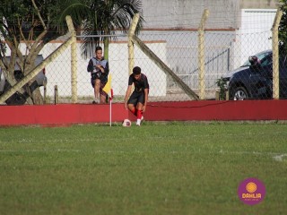 
<a style='margin-left: 5px;' class='btn btn-xs btn-social btn-facebook' href='https://www.facebook.com/sharer/sharer.php?u=https://www.boladovale.com.br/imgs/800-800-90/conteudo/fotos/1570/img3431.jpg' rel='popup' data-width='500' data-height='400'><i class='fa fa-facebook'></i>Compartilhar <span class='hidden-xs'>no Facebook</span>
</a> 
<a class='btn btn-default btn-xs' target='_blank' href='imgs/800-800-90/conteudo/fotos/1570/img3431.jpg'>
<span class='glyphicon glyphicon-cloud-download'></span> Salvar
</a> 
<span></span>