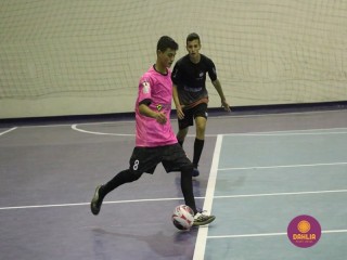 
<a style='margin-left: 5px;' class='btn btn-xs btn-social btn-facebook' href='https://www.facebook.com/sharer/sharer.php?u=https://www.boladovale.com.br/imgs/800-800-90/conteudo/fotos/1572/img3525.jpg' rel='popup' data-width='500' data-height='400'><i class='fa fa-facebook'></i>Compartilhar <span class='hidden-xs'>no Facebook</span>
</a> 
<a class='btn btn-default btn-xs' target='_blank' href='imgs/800-800-90/conteudo/fotos/1572/img3525.jpg'>
<span class='glyphicon glyphicon-cloud-download'></span> Salvar
</a> 
<span></span>